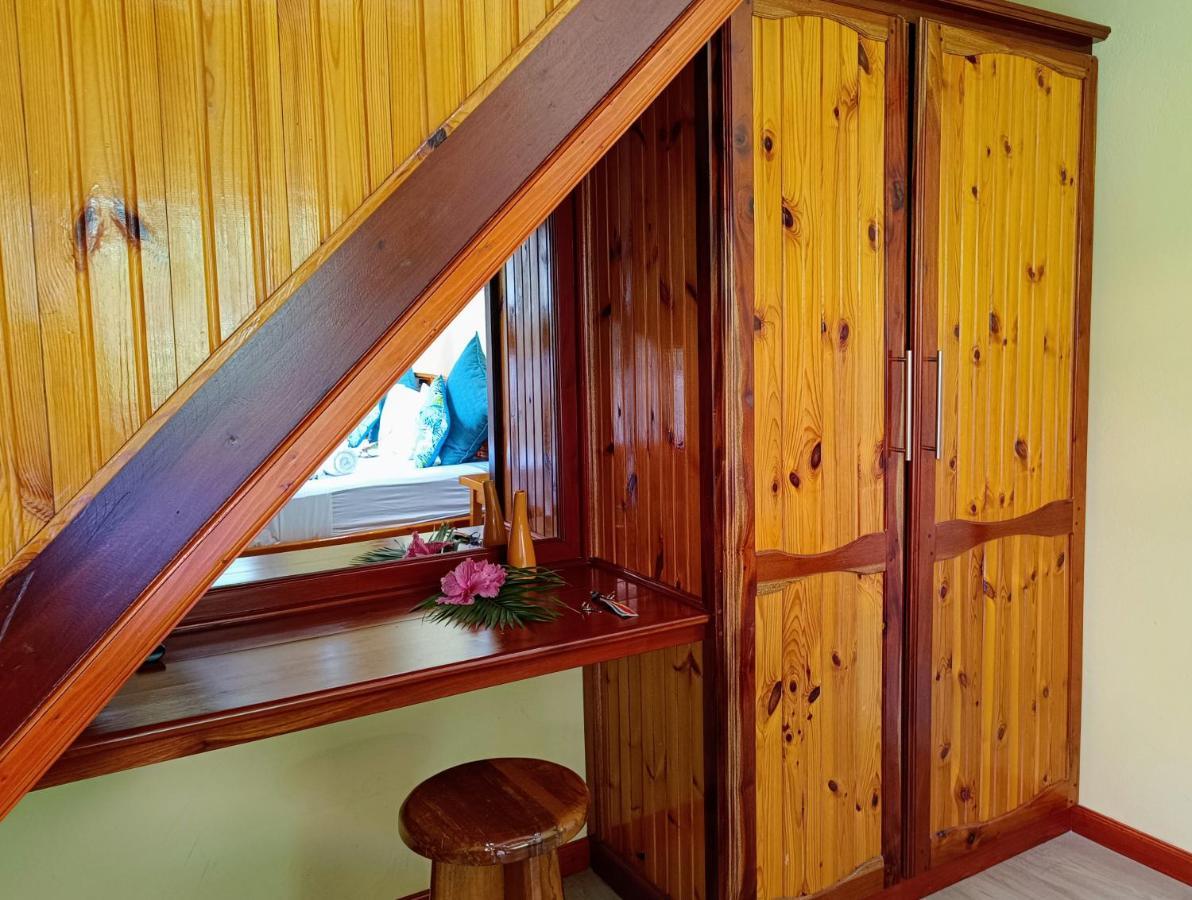 Badamier Self-Catering Lägenhet La Digue Exteriör bild
