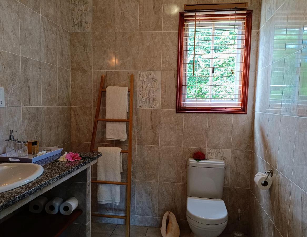 Badamier Self-Catering Lägenhet La Digue Exteriör bild