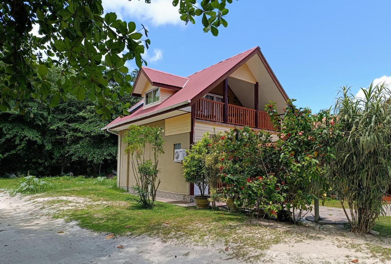 Badamier Self-Catering Lägenhet La Digue Exteriör bild