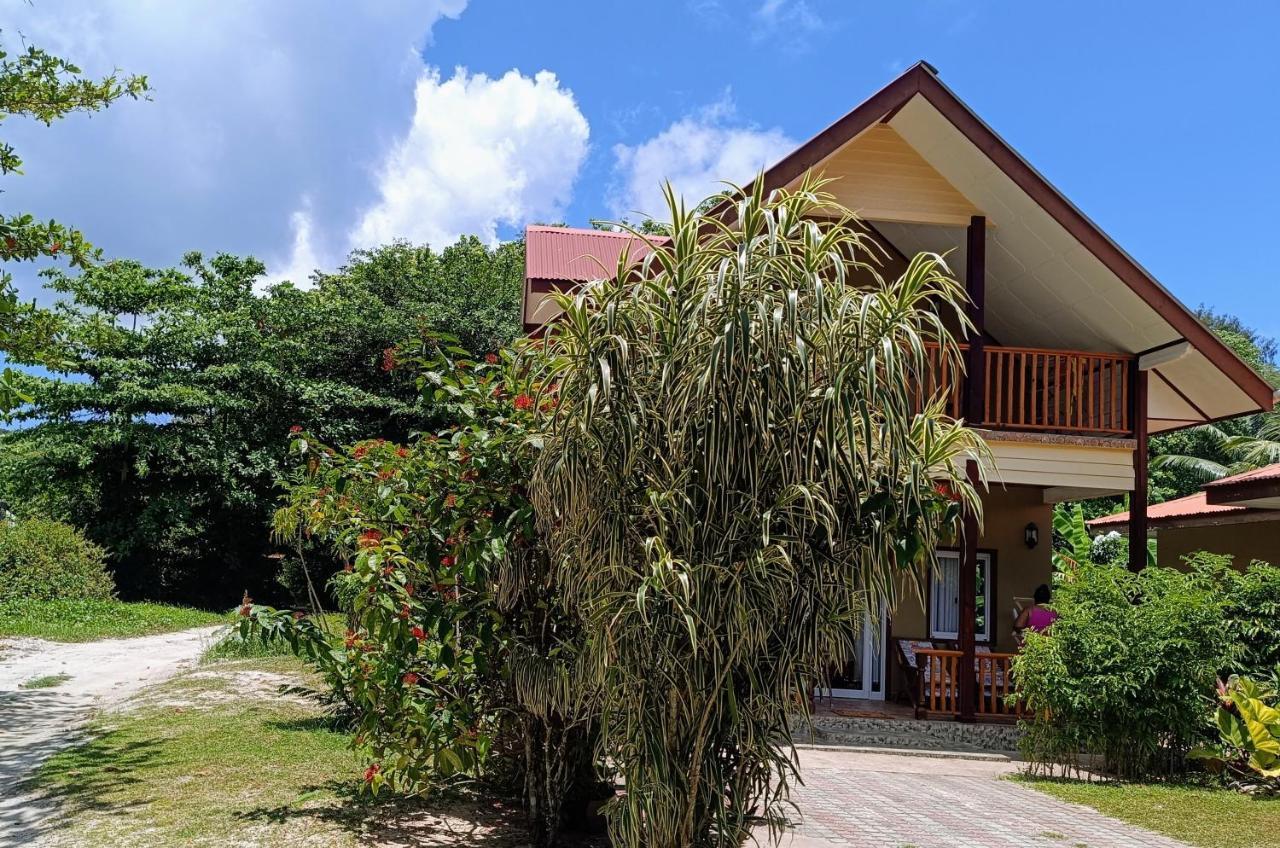 Badamier Self-Catering Lägenhet La Digue Exteriör bild
